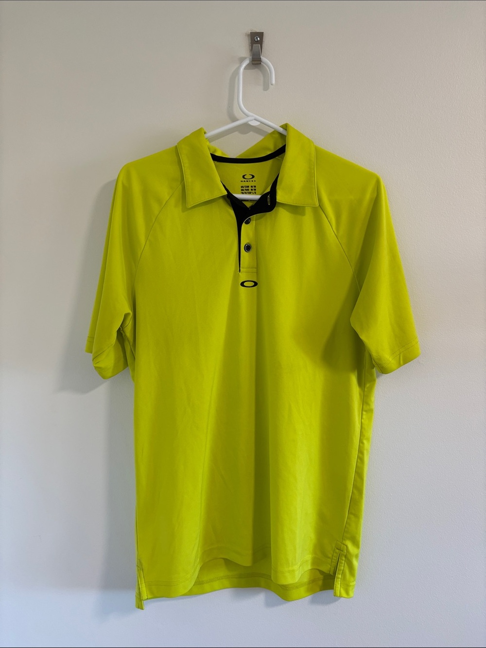 Oakley Men’s Neon Lime Performance Polo Shirt Size M